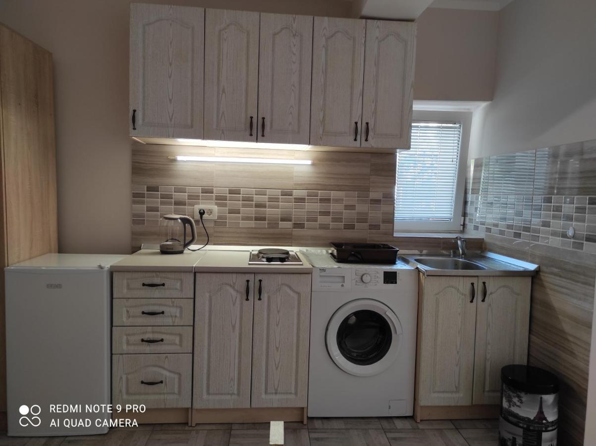 Apartman Pijavica Bijela Εξωτερικό φωτογραφία