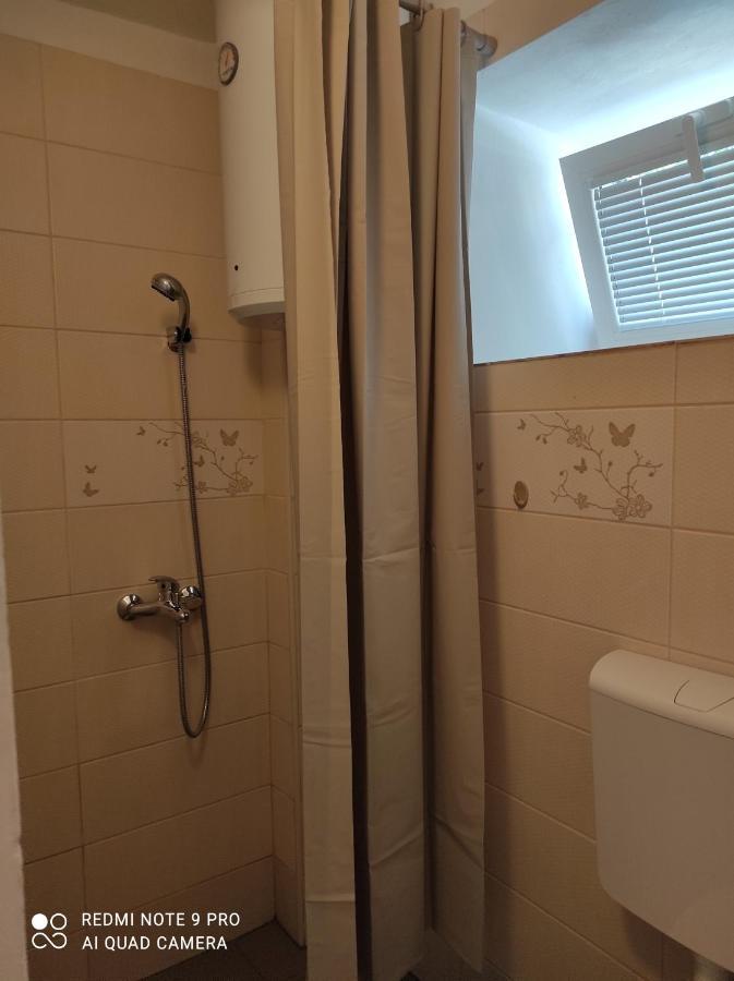 Apartman Pijavica Bijela Εξωτερικό φωτογραφία